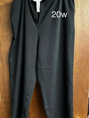 Black Women's Dress Pants - Classic Straight Fit
